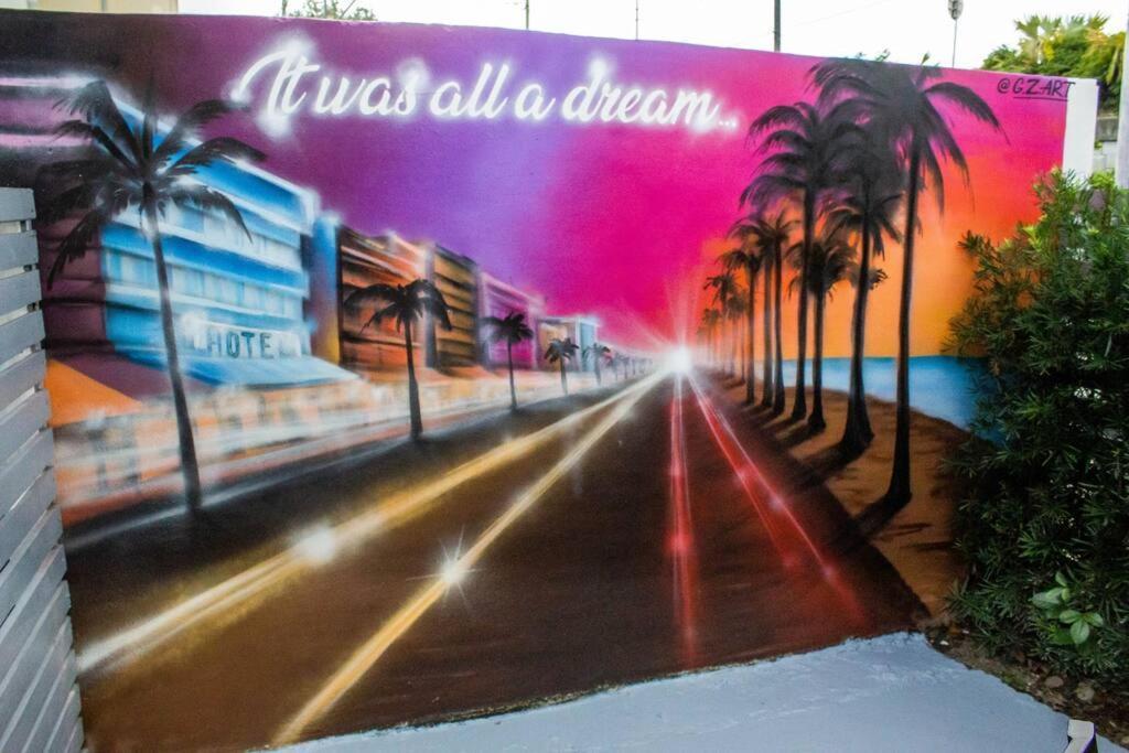 Cozy & Colorful Miami Art Canvas W/Hottub & Murals Buitenkant foto